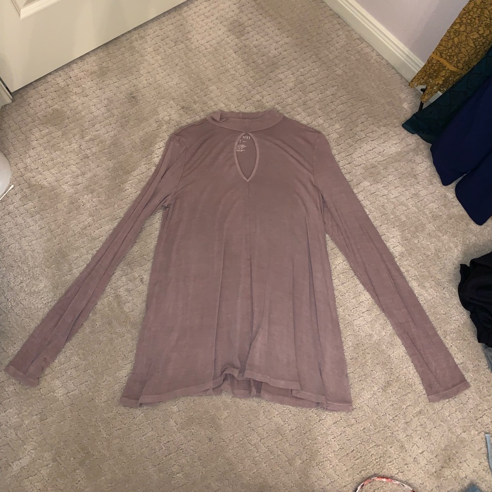 Worn once! Doesn’t fit anymore